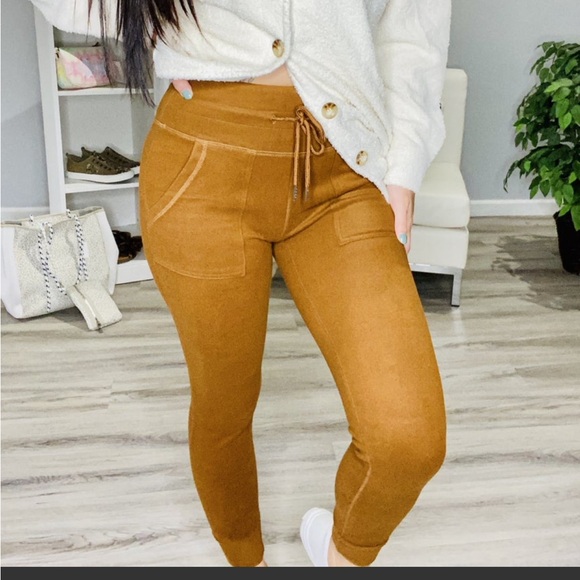white birch Pants - White birch cinnamon brown fleece joggers Large